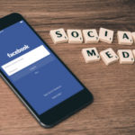 iPhoneアプリでFacebookアカウント登録